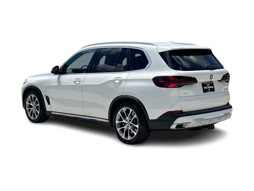 Thumbnail: 2024 BMW X5 - 4