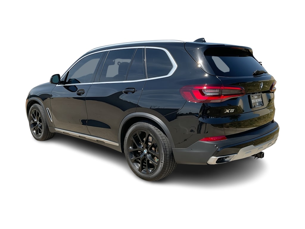 Thumbnail: 2021 BMW X5 - 4