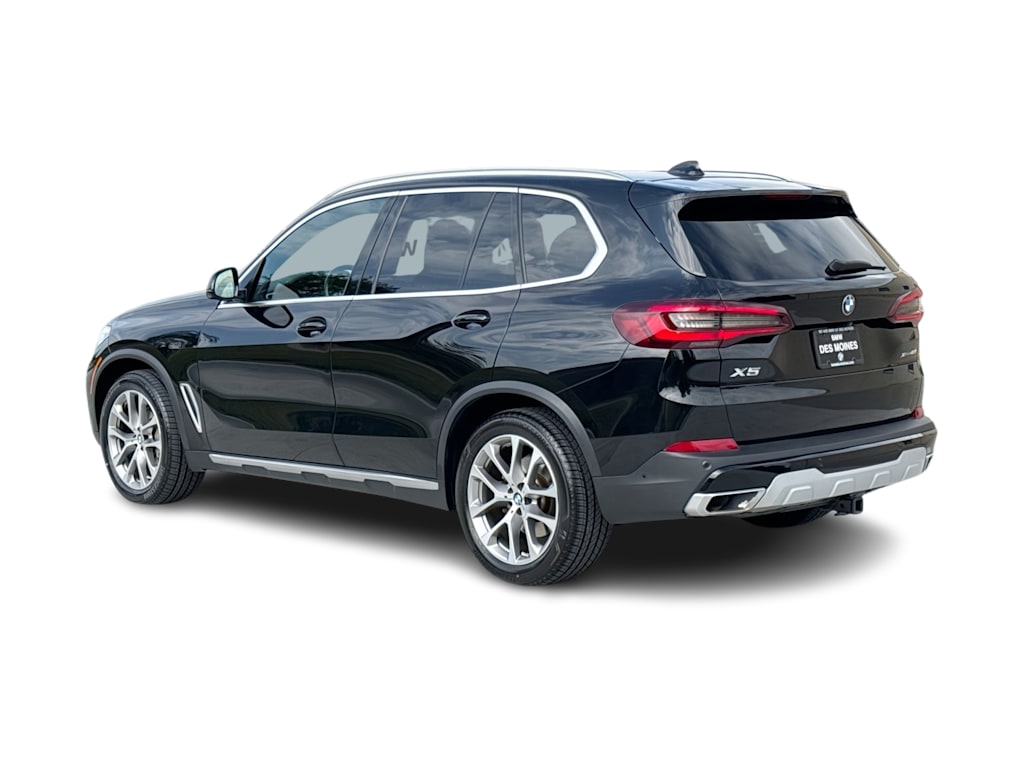Thumbnail: 2022 BMW X5 - 4