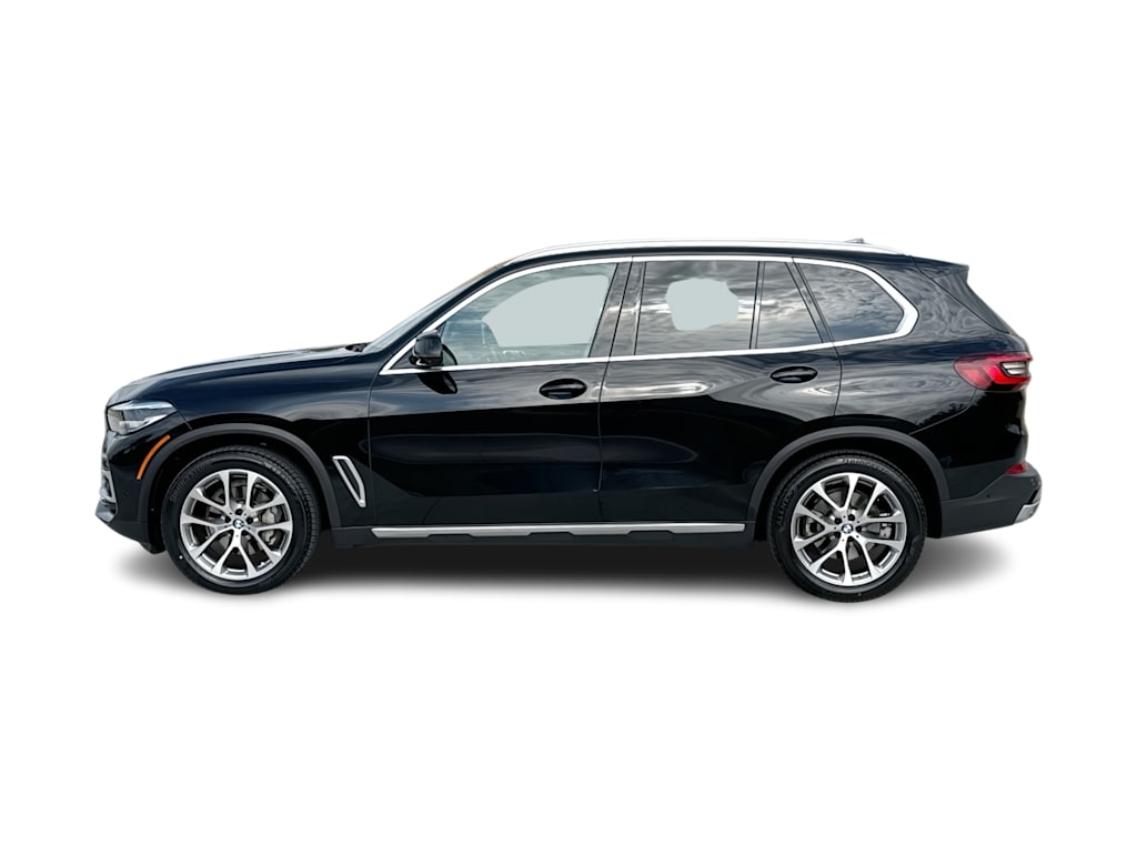 Thumbnail: 2022 BMW X5 - 3