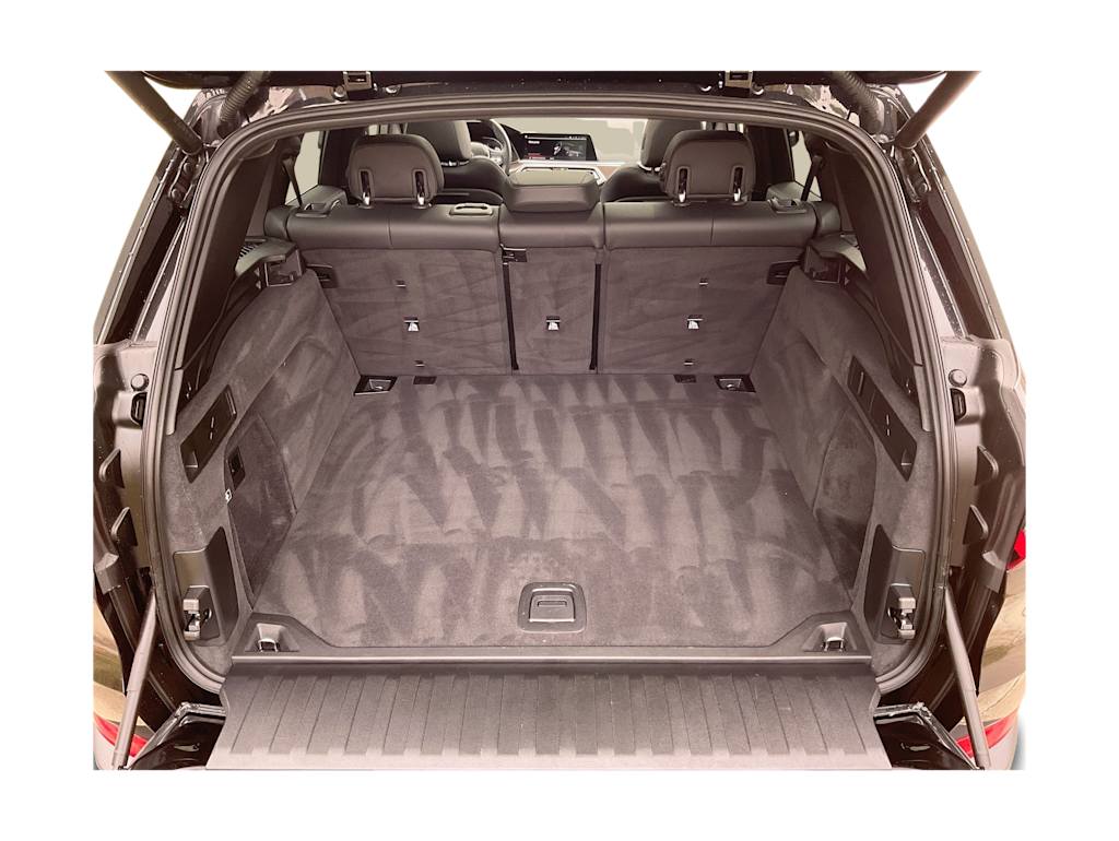 Thumbnail: 2023 BMW X5 - 16