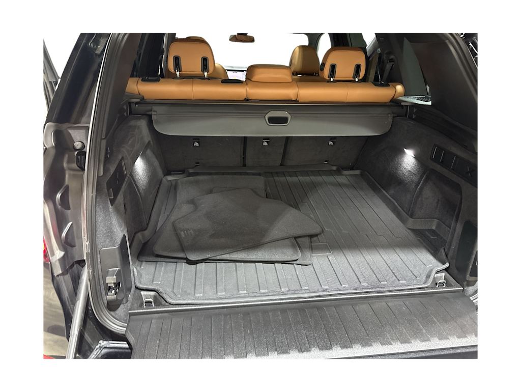 Thumbnail: 2022 BMW X5 - 16