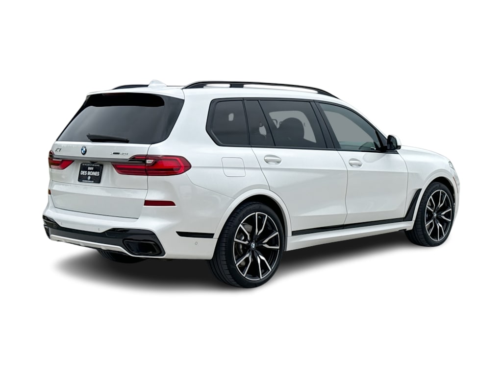 Thumbnail: 2022 BMW X7 - 23