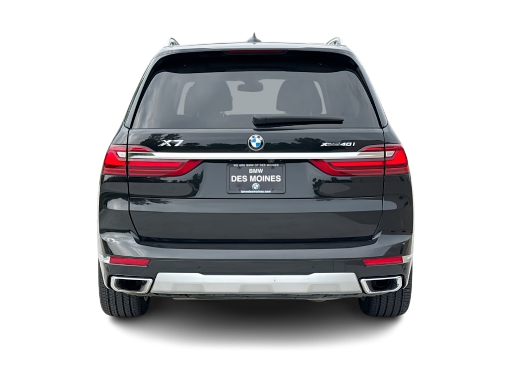 Thumbnail: 2022 BMW X7 - 21