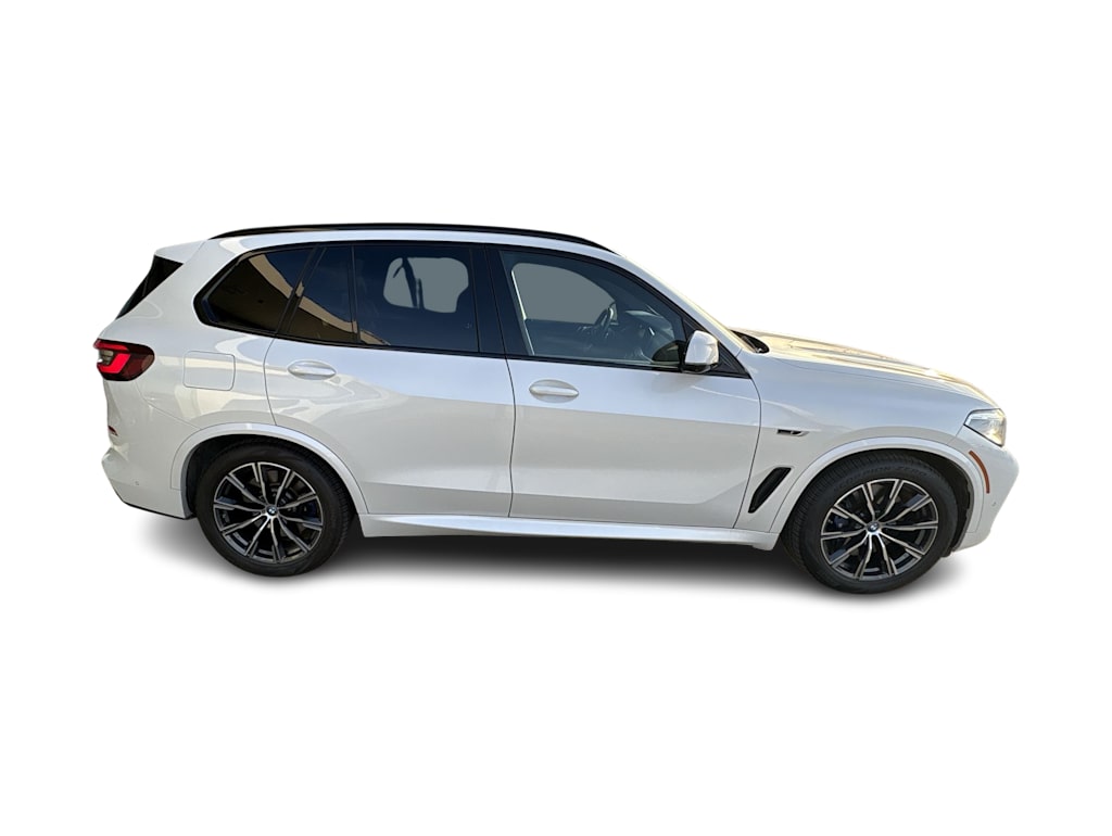 Thumbnail: 2023 BMW X5 - 28