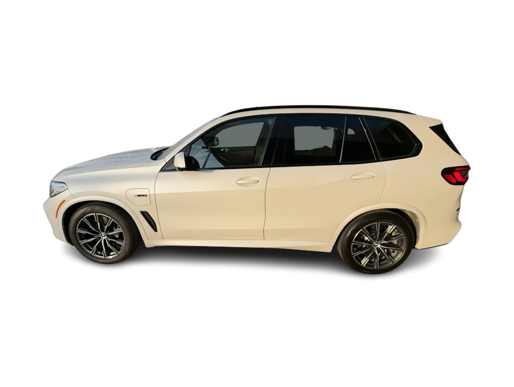 Thumbnail: 2023 BMW X5 - 3