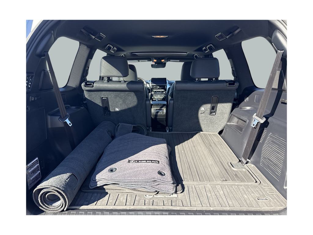 Thumbnail: 2023 Lexus GX - 18