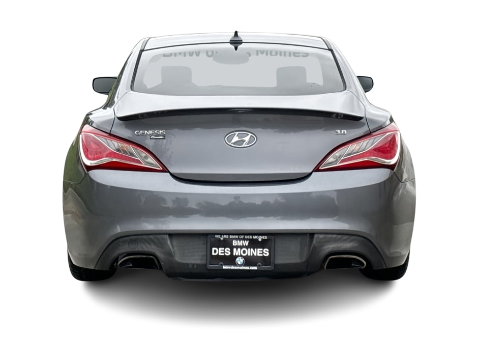 Thumbnail: 2016 Hyundai Genesis - 2
