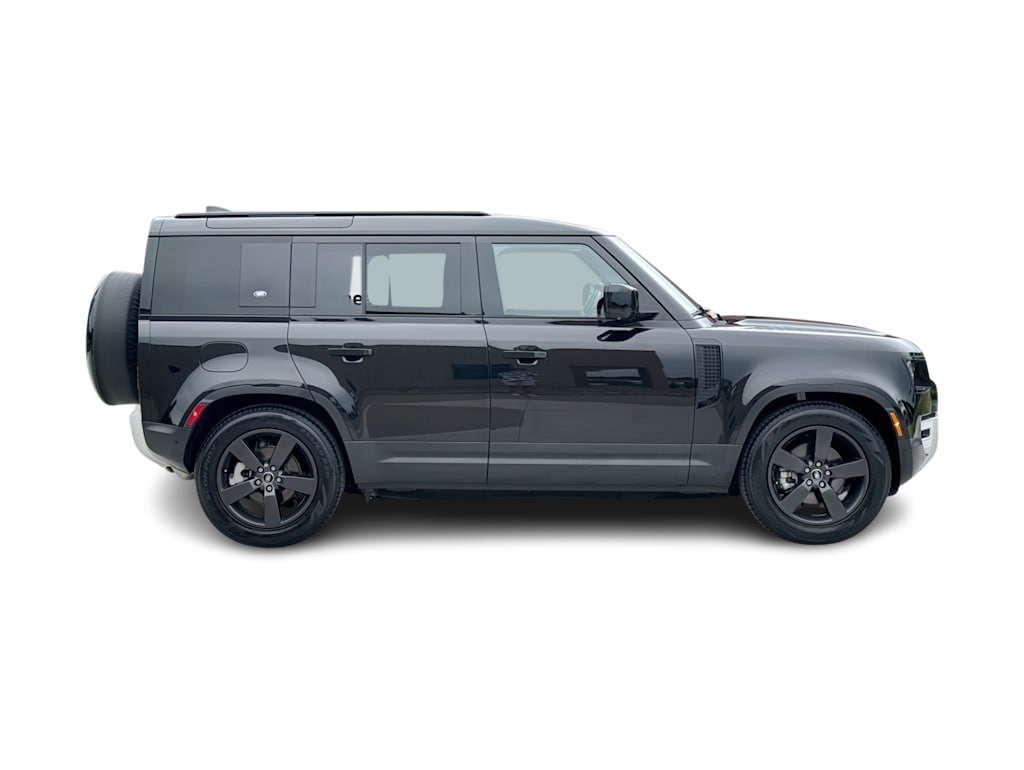 Thumbnail: 2024 Land Rover Defender - 22