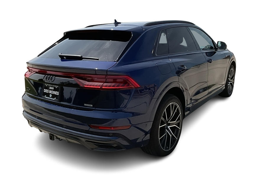 Thumbnail: 2021 Audi Q8 - 23