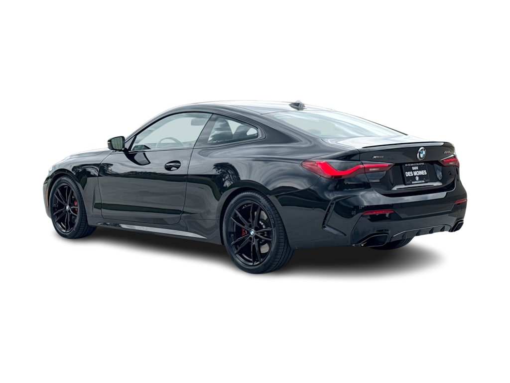 Thumbnail: 2024 BMW 4 Series - 4