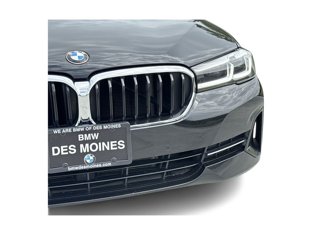Thumbnail: 2023 BMW 5 Series - 20