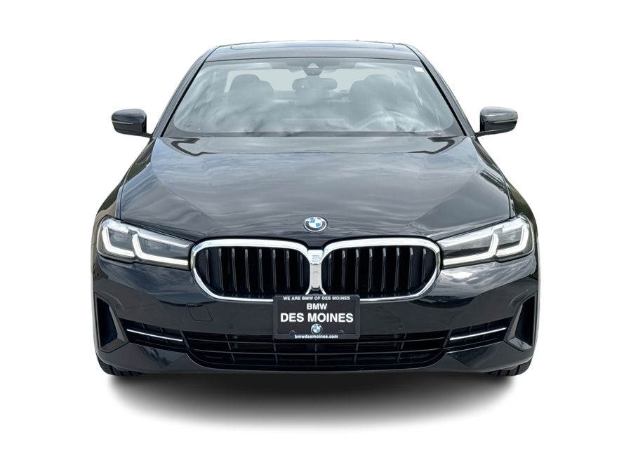 Thumbnail: 2023 BMW 5 Series - 4