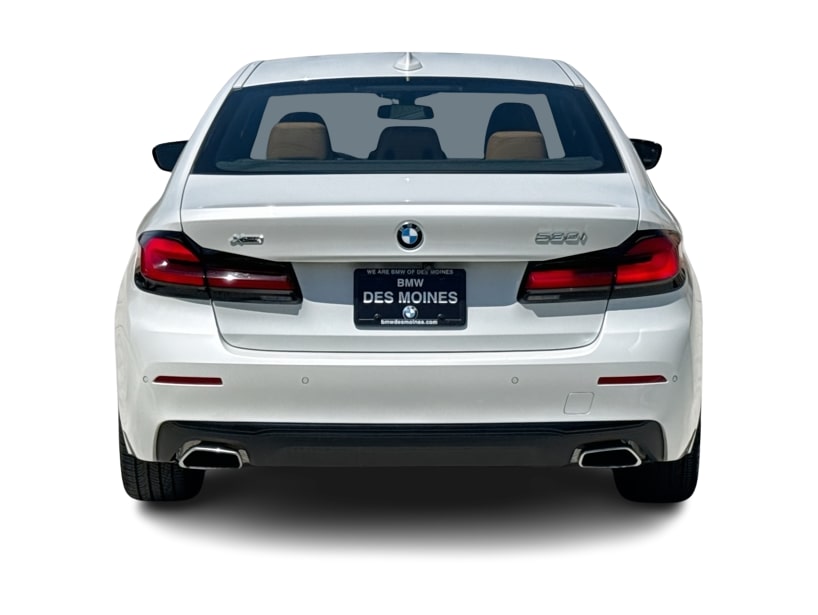 Thumbnail: 2023 BMW 5 Series - 20