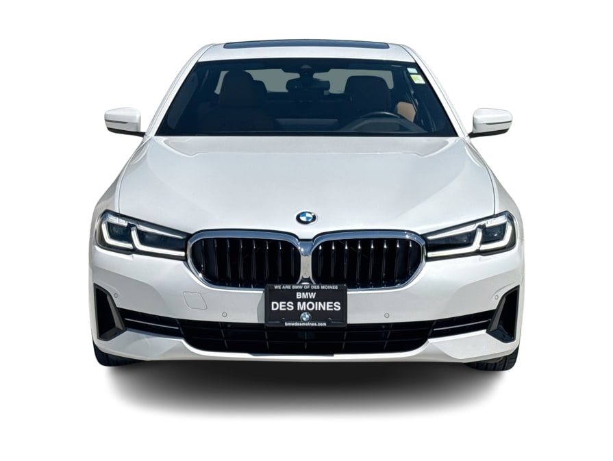 Thumbnail: 2023 BMW 5 Series - 4