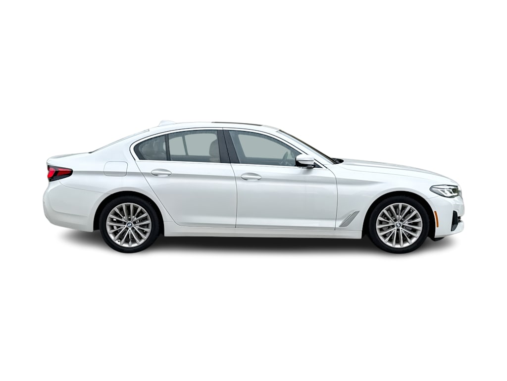 Thumbnail: 2023 BMW 5 Series - 20