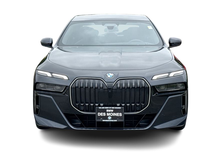 Thumbnail: 2024 BMW 7 Series - 4