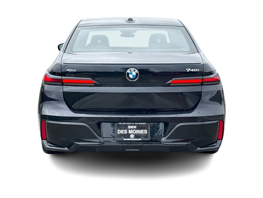 Thumbnail: 2024 BMW 7 Series - 17