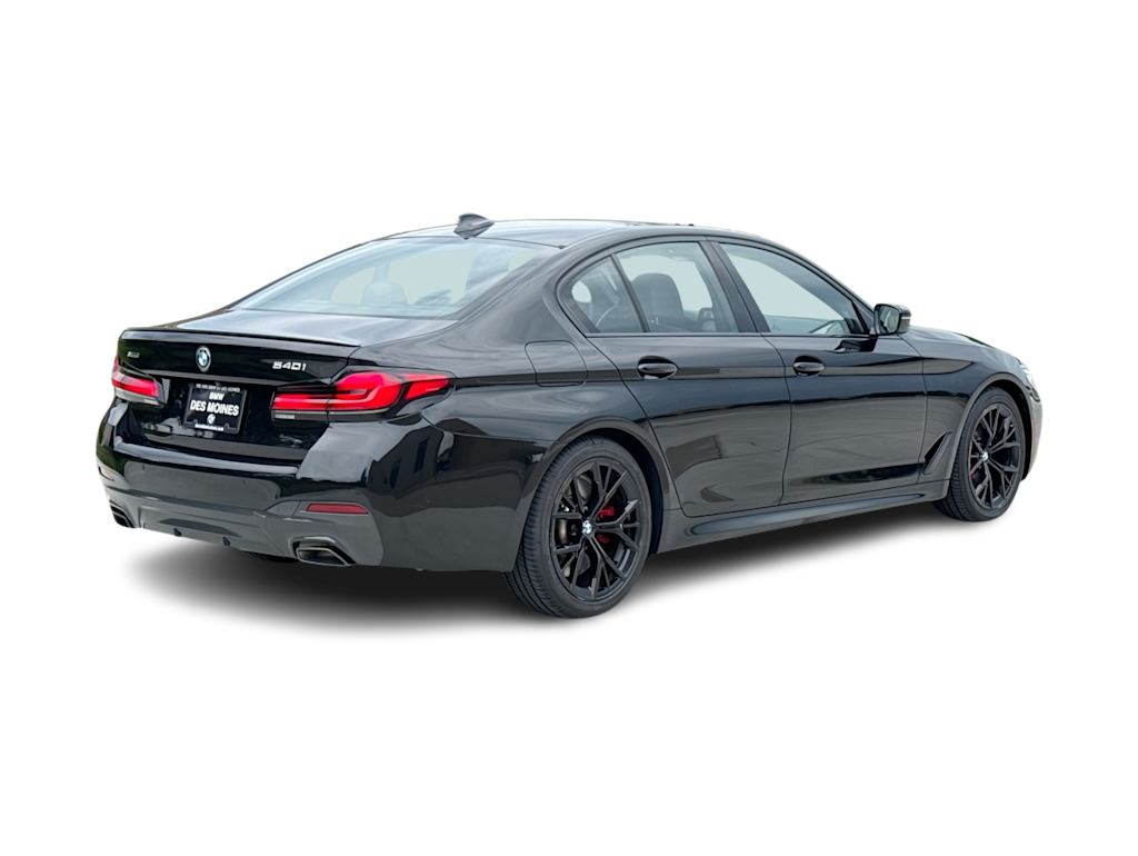 Thumbnail: 2023 BMW 5 Series - 20