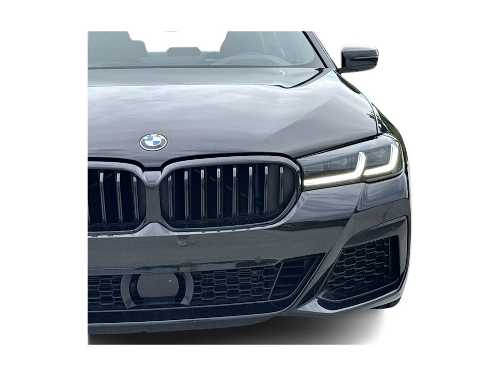 Thumbnail: 2023 BMW 5 Series - 22