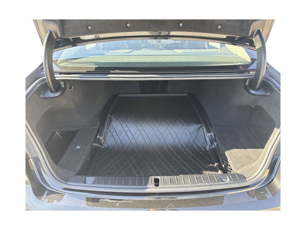 Thumbnail: 2020 BMW 7 Series - 36