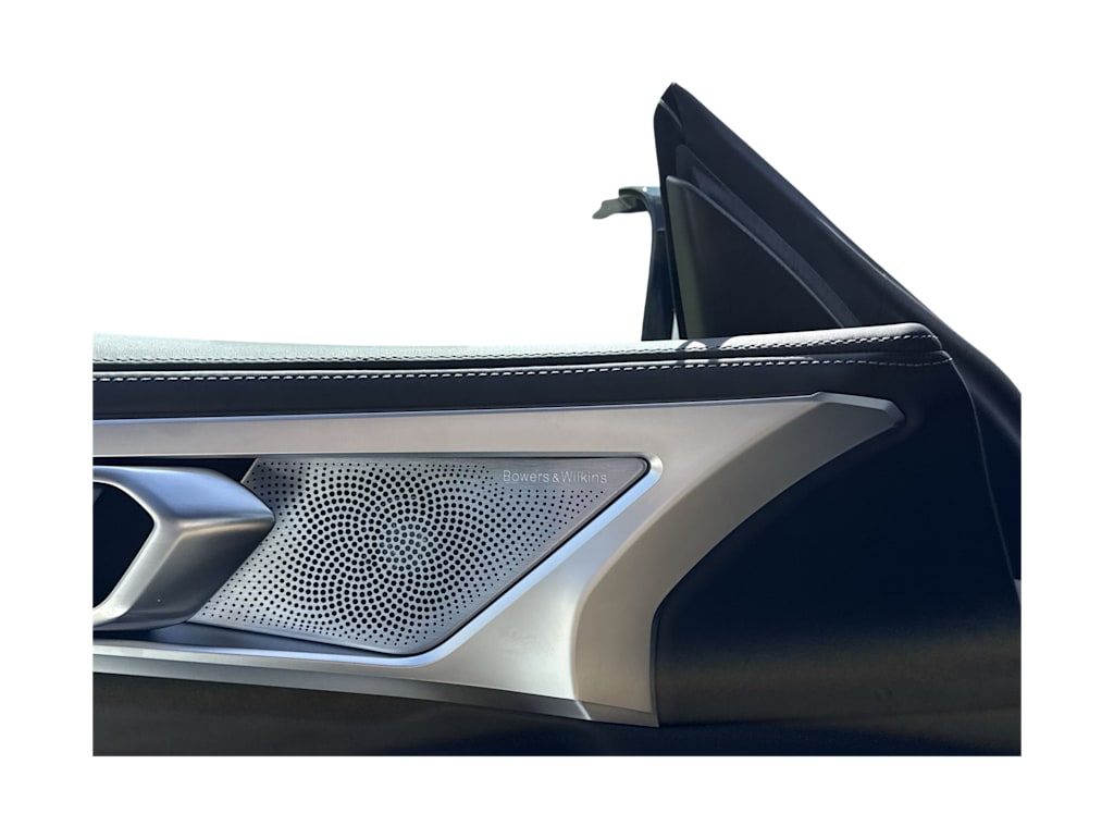 2026 BMW 8 Series 840i - Photo 33