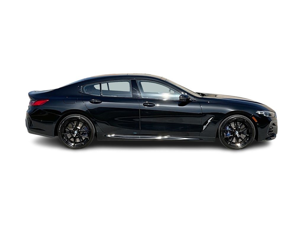 Thumbnail: 2024 BMW 8 Series - 18