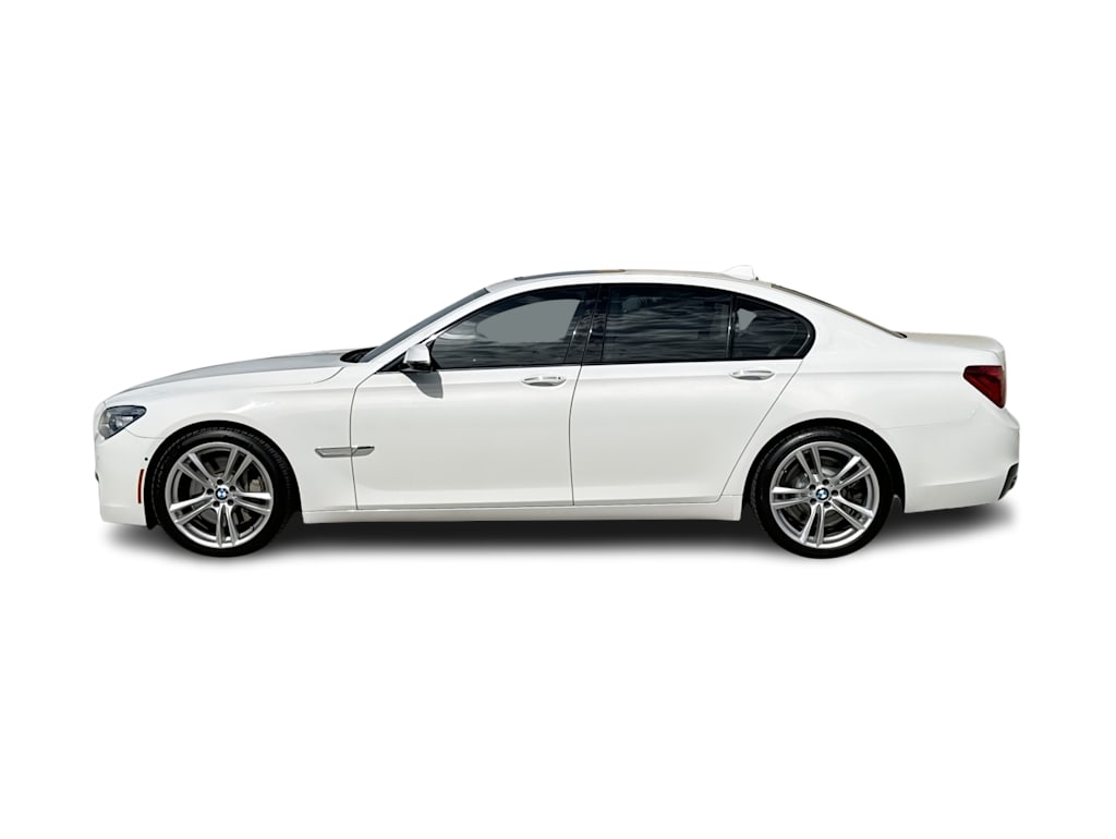 Thumbnail: 2015 BMW 7 Series - 3