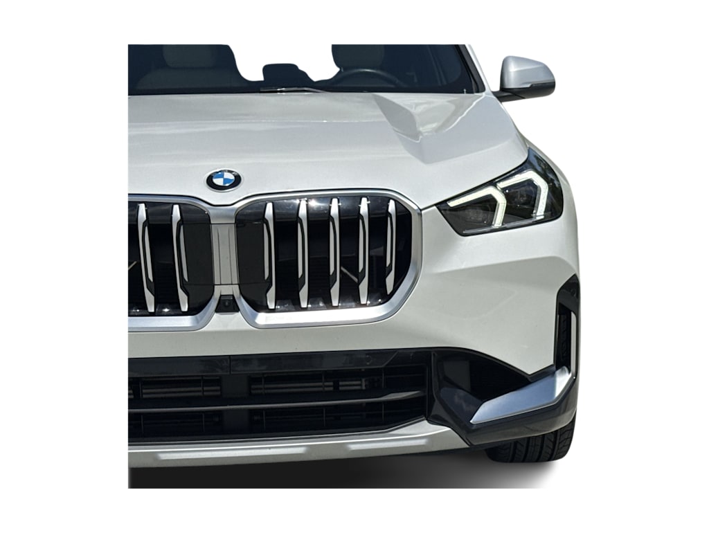 Thumbnail: 2023 BMW X1 - 24