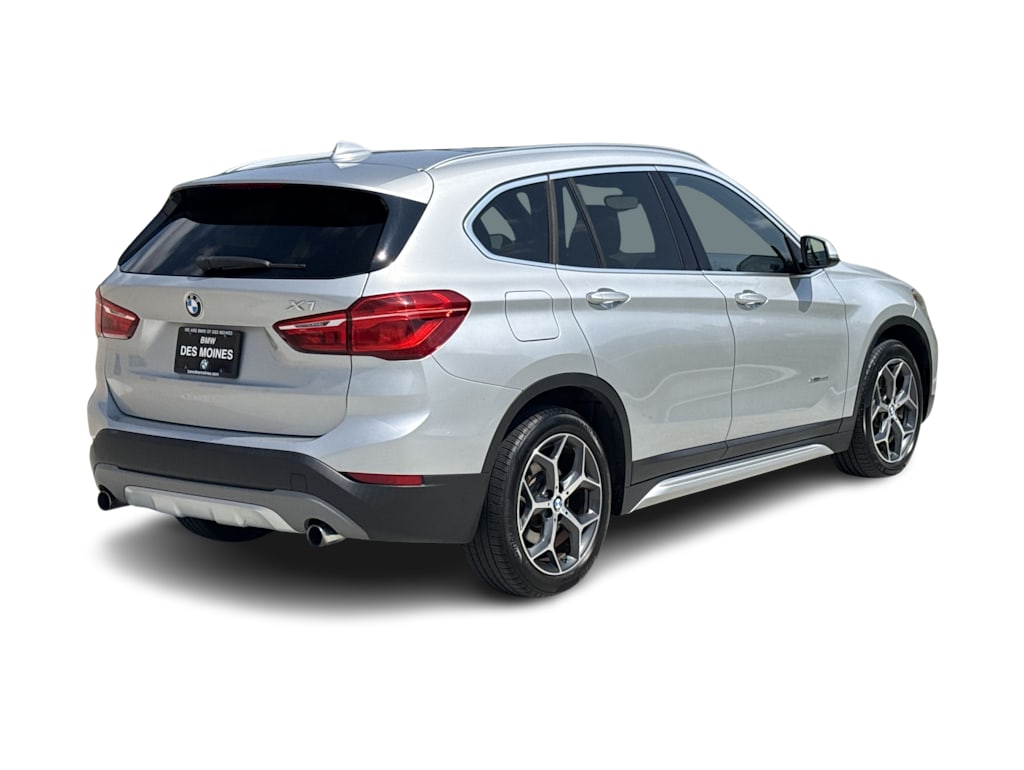 Thumbnail: 2016 BMW X1 - 22