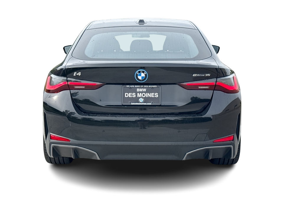 Thumbnail: 2023 BMW i4 - 4