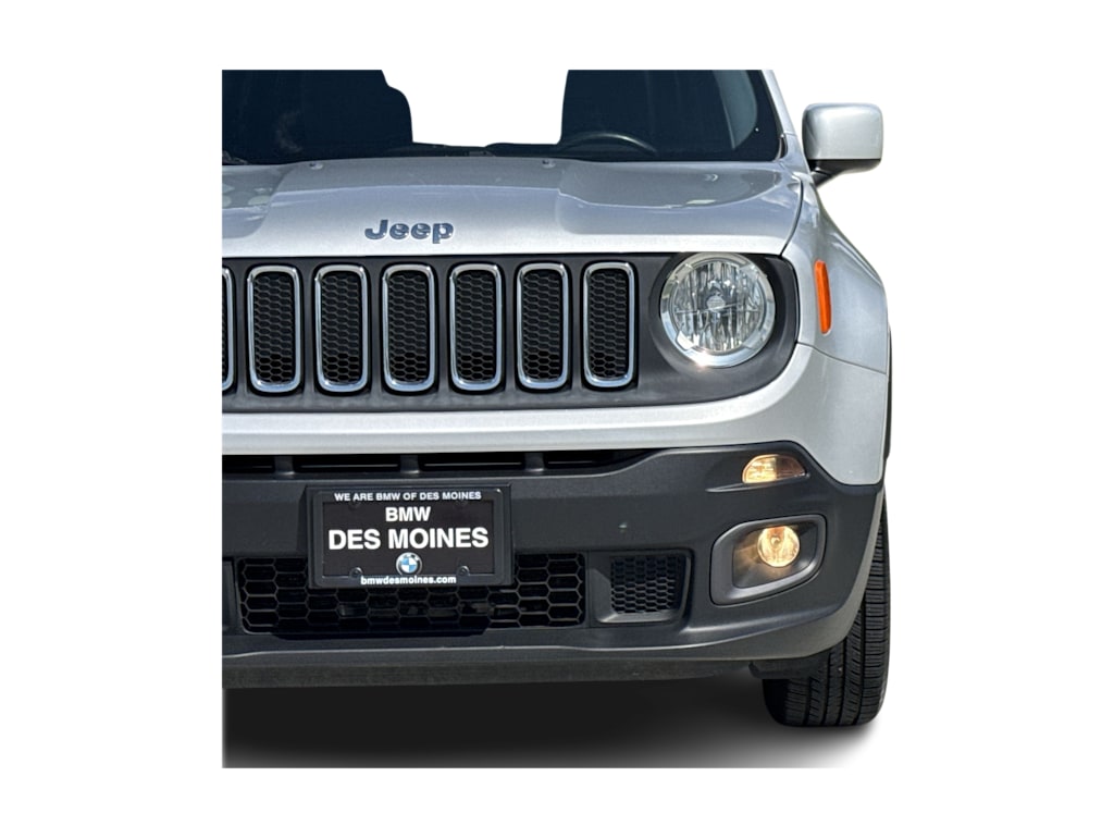 Thumbnail: 2016 Jeep Renegade - 24