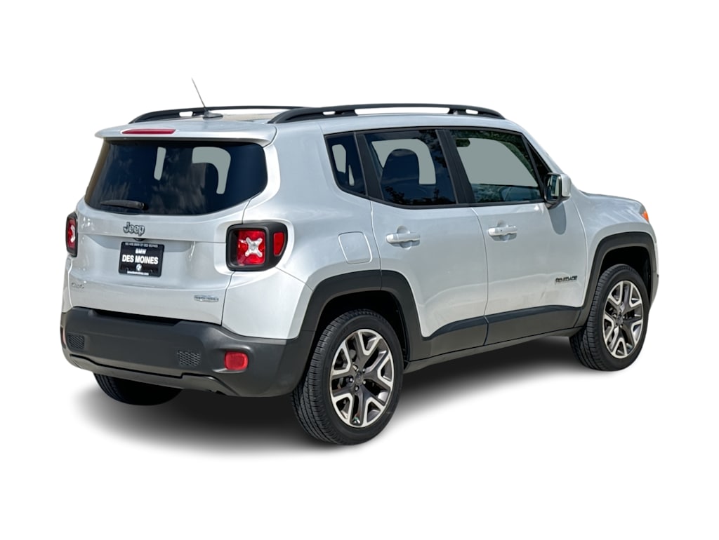 Thumbnail: 2016 Jeep Renegade - 22