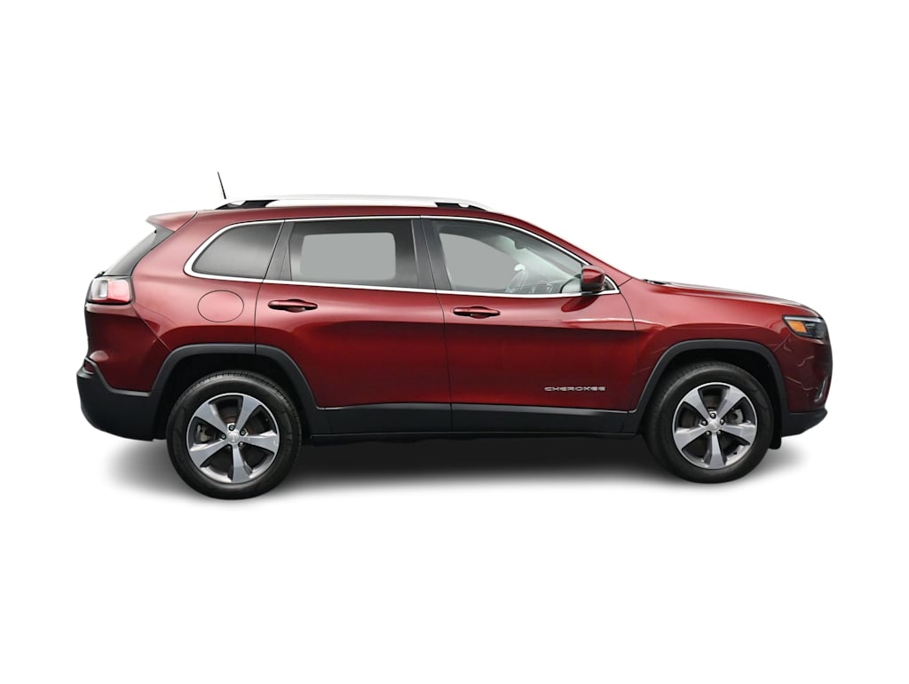 Thumbnail: 2020 Jeep Cherokee - 14