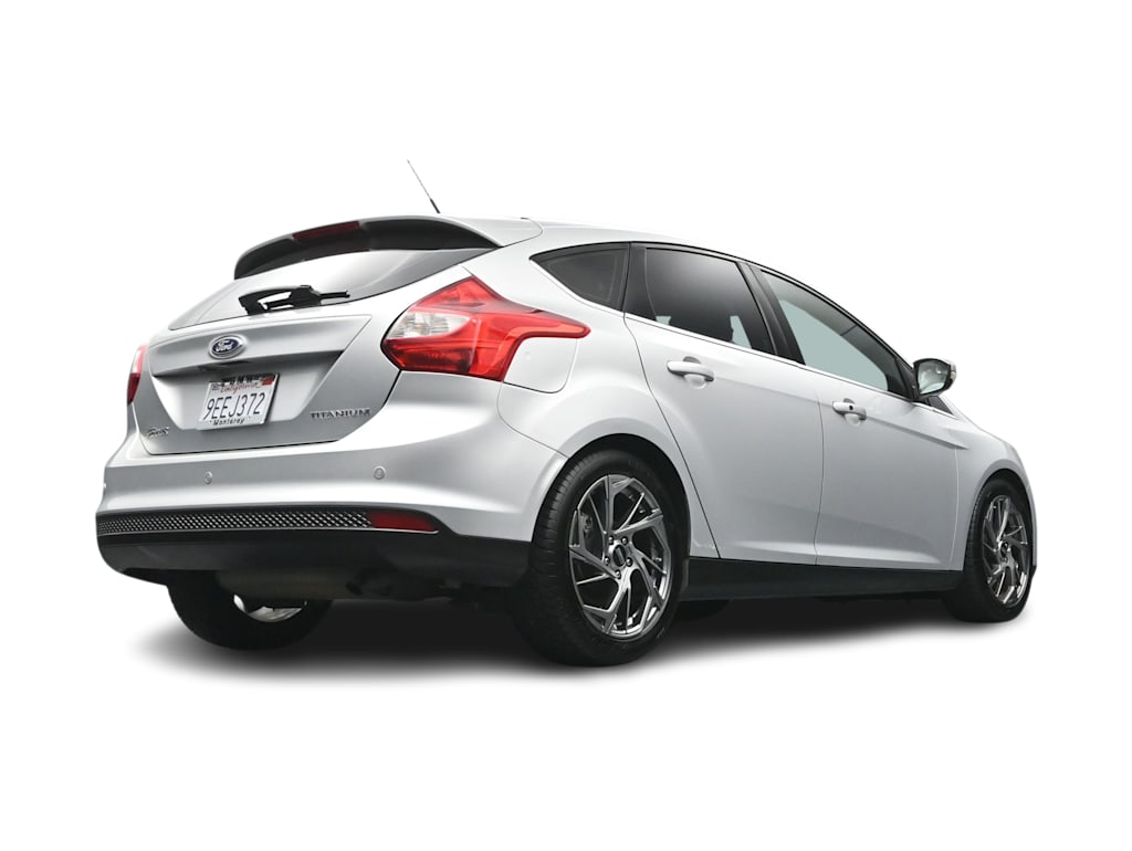 Thumbnail: 2014 Ford Focus - 28