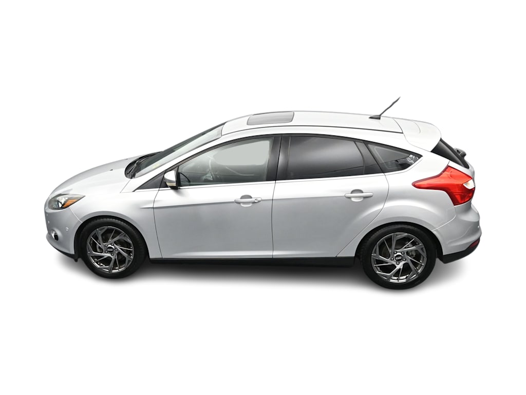 Thumbnail: 2014 Ford Focus - 23