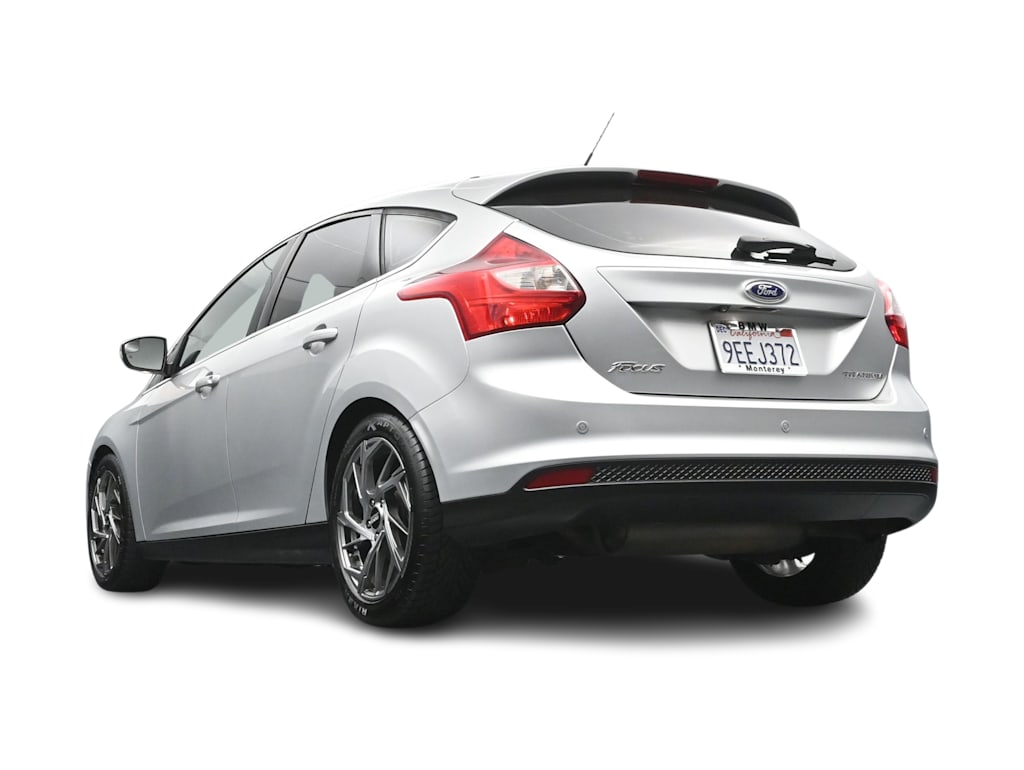 Thumbnail: 2014 Ford Focus - 30