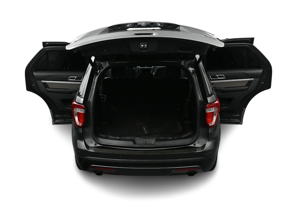 Thumbnail: 2017 Ford Explorer - 11