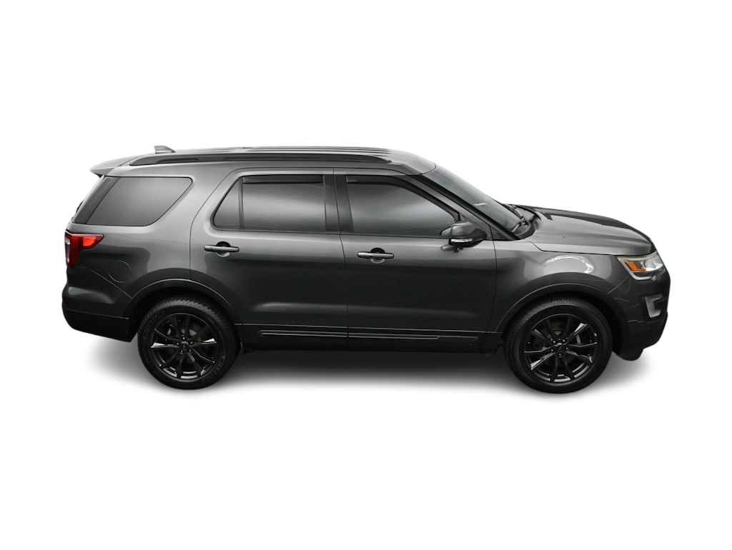 Thumbnail: 2017 Ford Explorer - 20