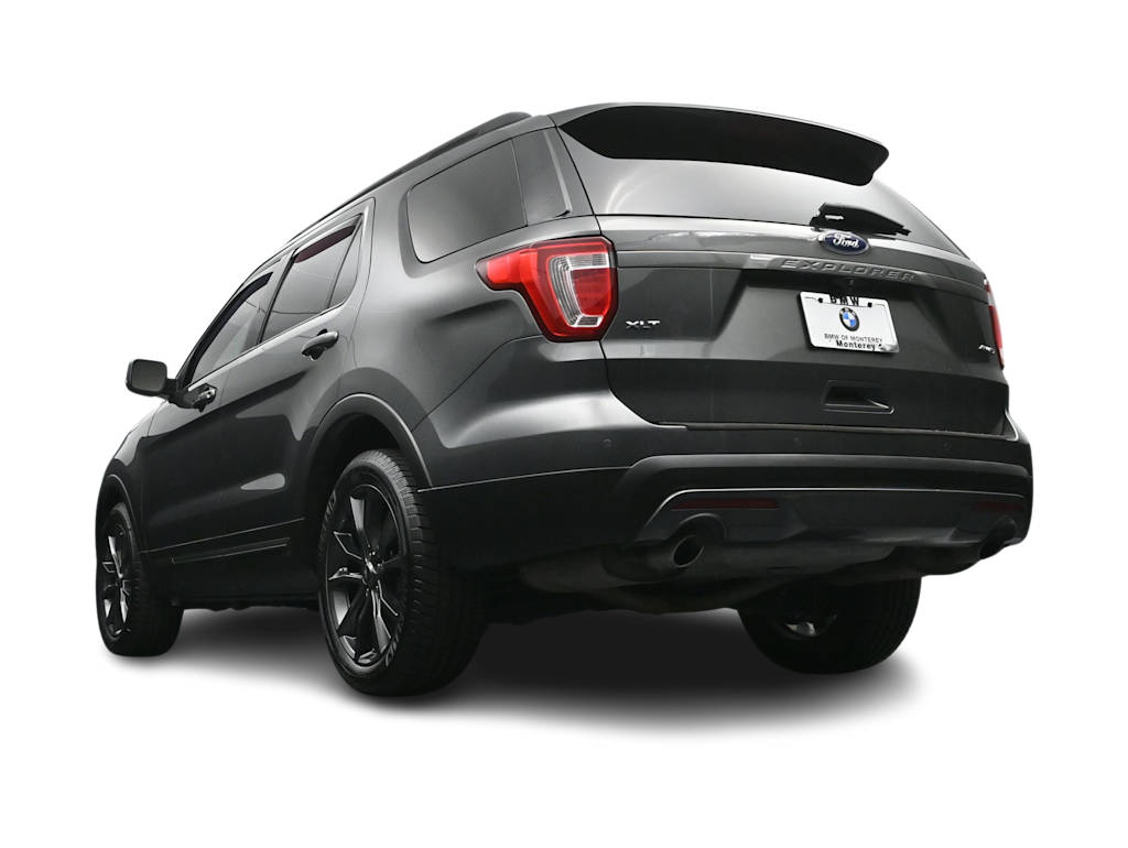 Thumbnail: 2017 Ford Explorer - 31