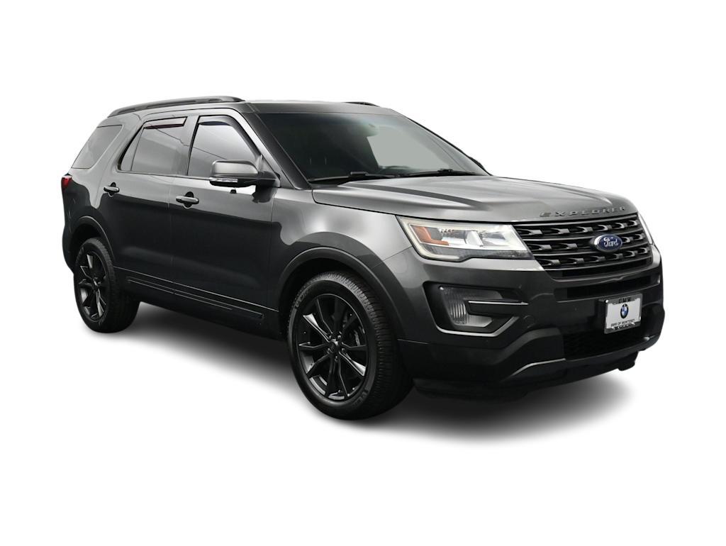 Thumbnail: 2017 Ford Explorer - 13