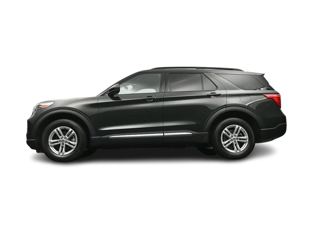 Thumbnail: 2022 Ford Explorer - 32