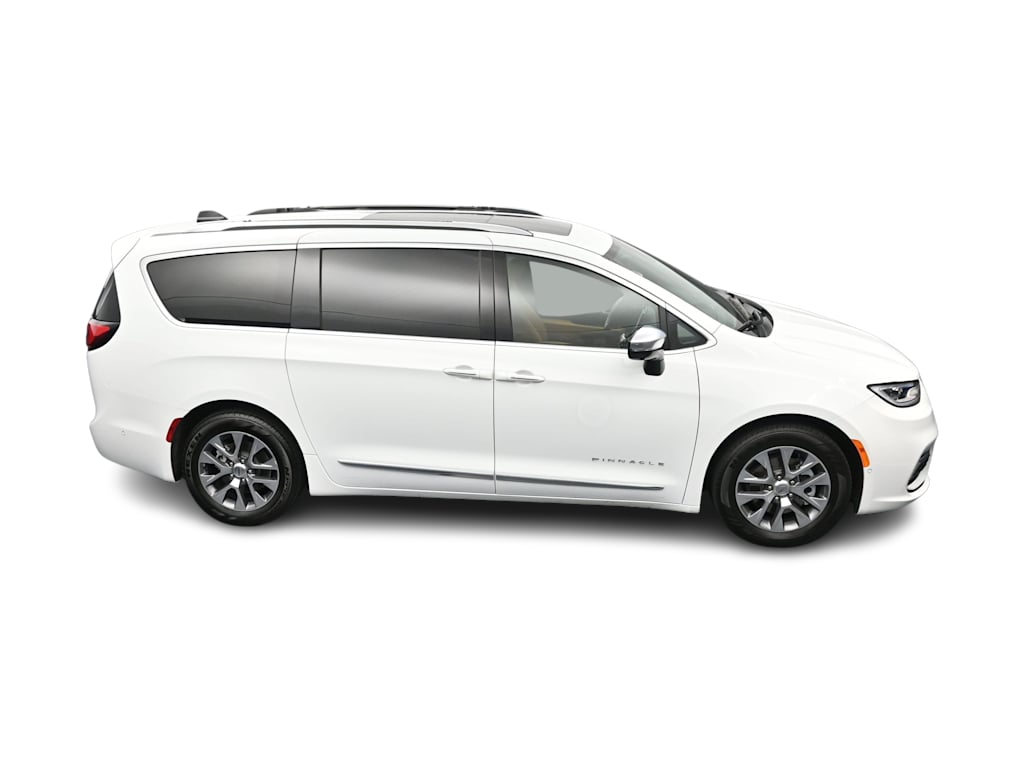Thumbnail: 2023 Chrysler Pacifica - 27