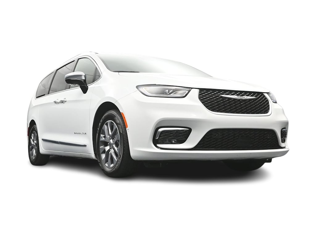 Thumbnail: 2023 Chrysler Pacifica - 34