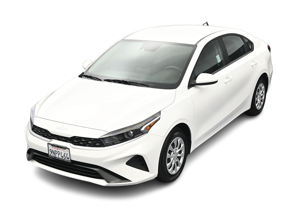 Thumbnail: 2024 Kia Forte - 18