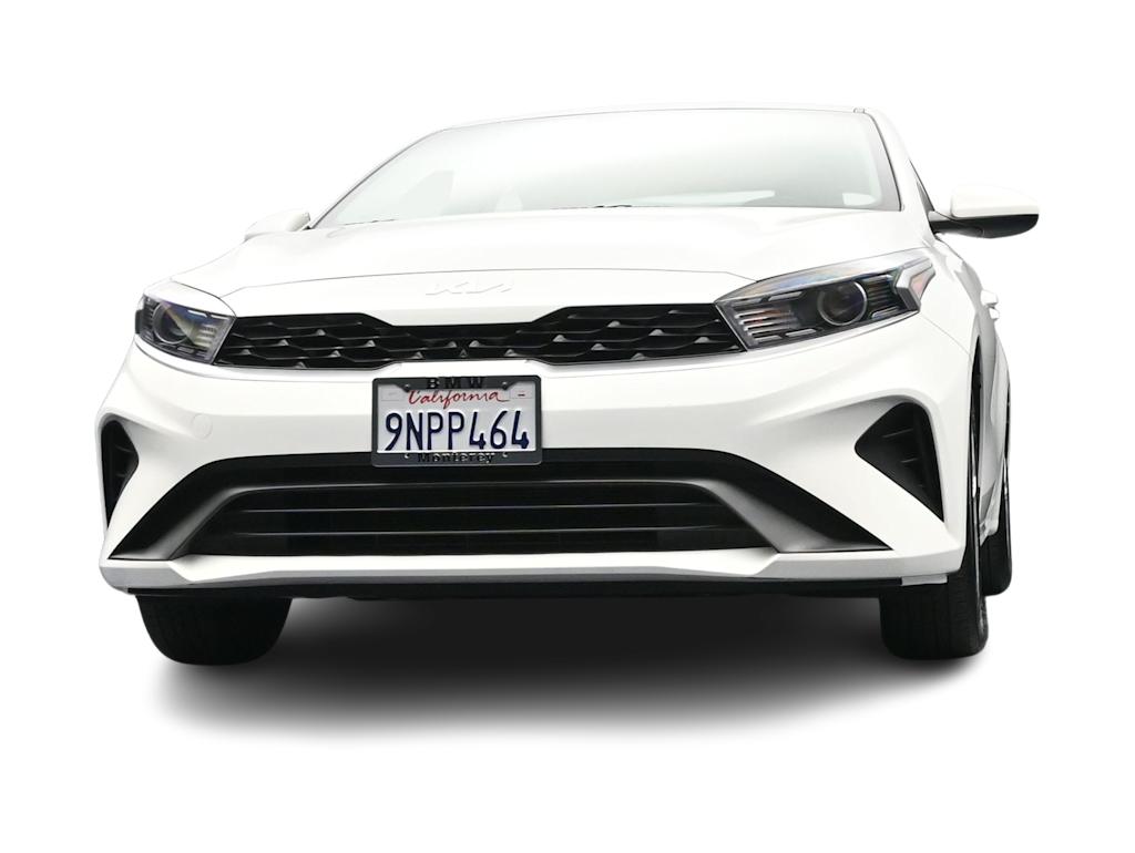 Thumbnail: 2024 Kia Forte - 26