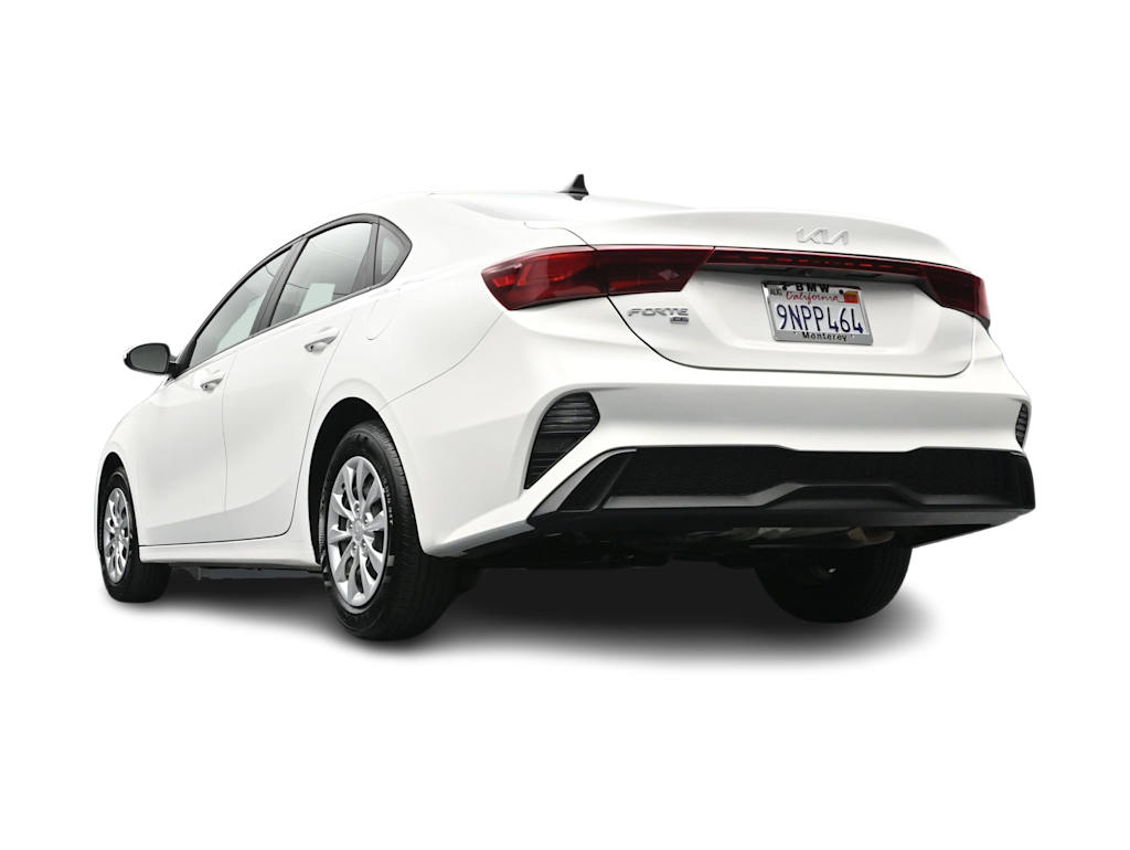 Thumbnail: 2024 Kia Forte - 31