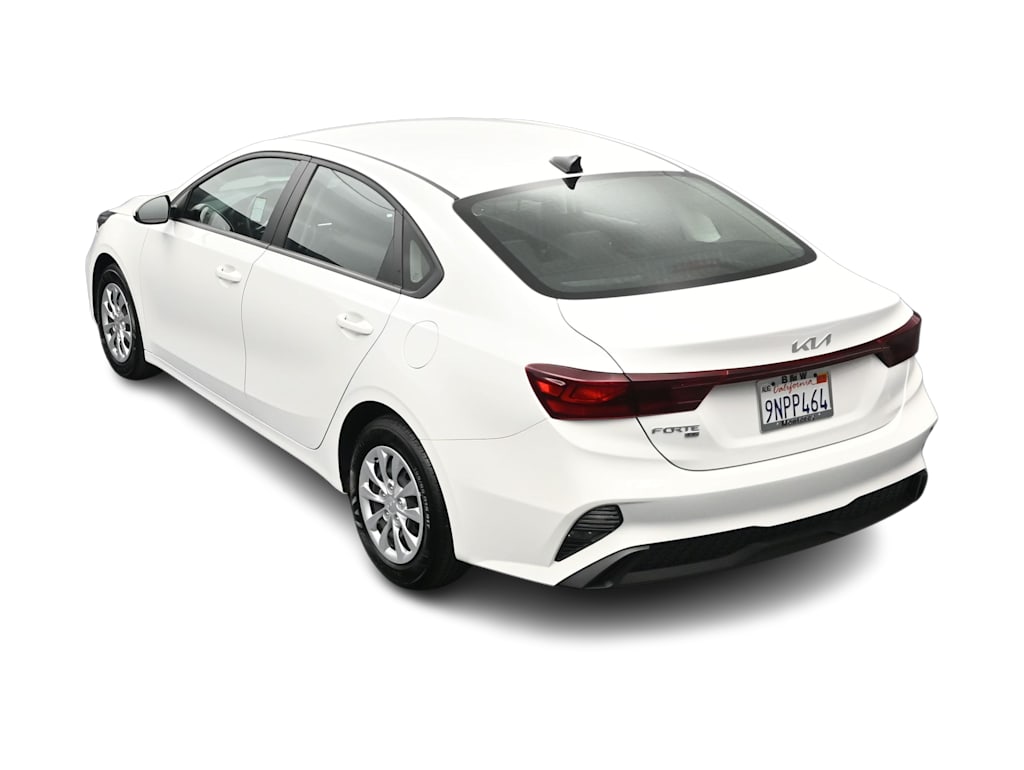 Thumbnail: 2024 Kia Forte - 24