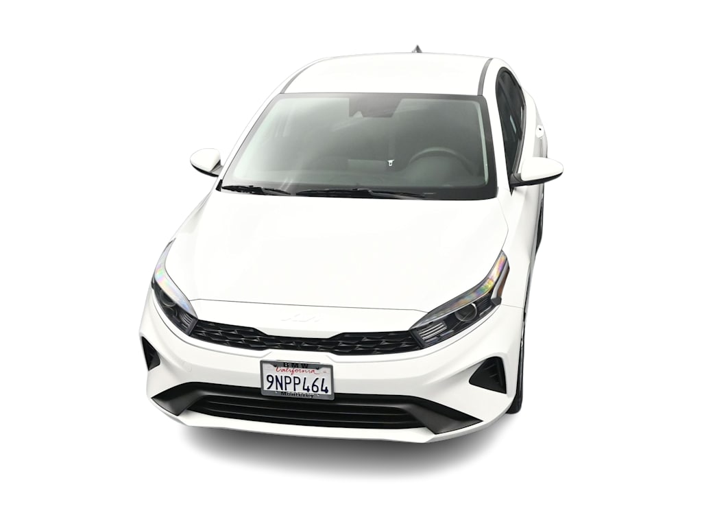 Thumbnail: 2024 Kia Forte - 19