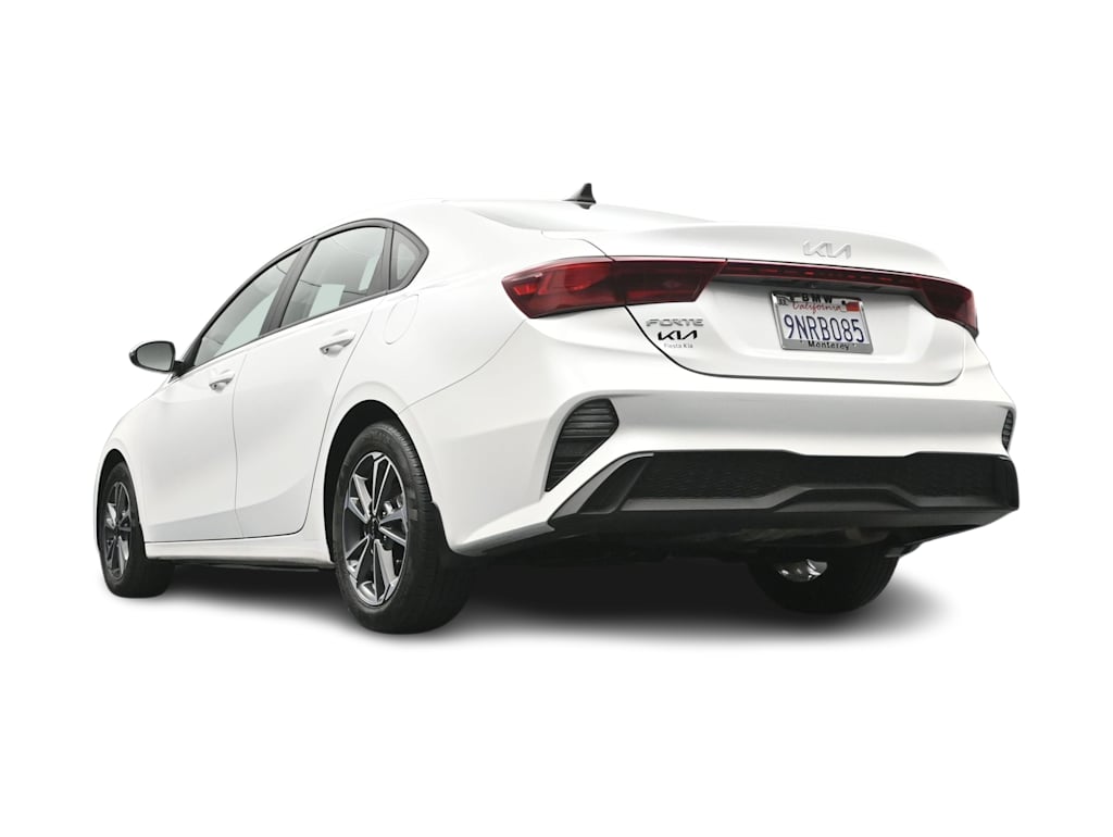 Thumbnail: 2024 Kia Forte - 36